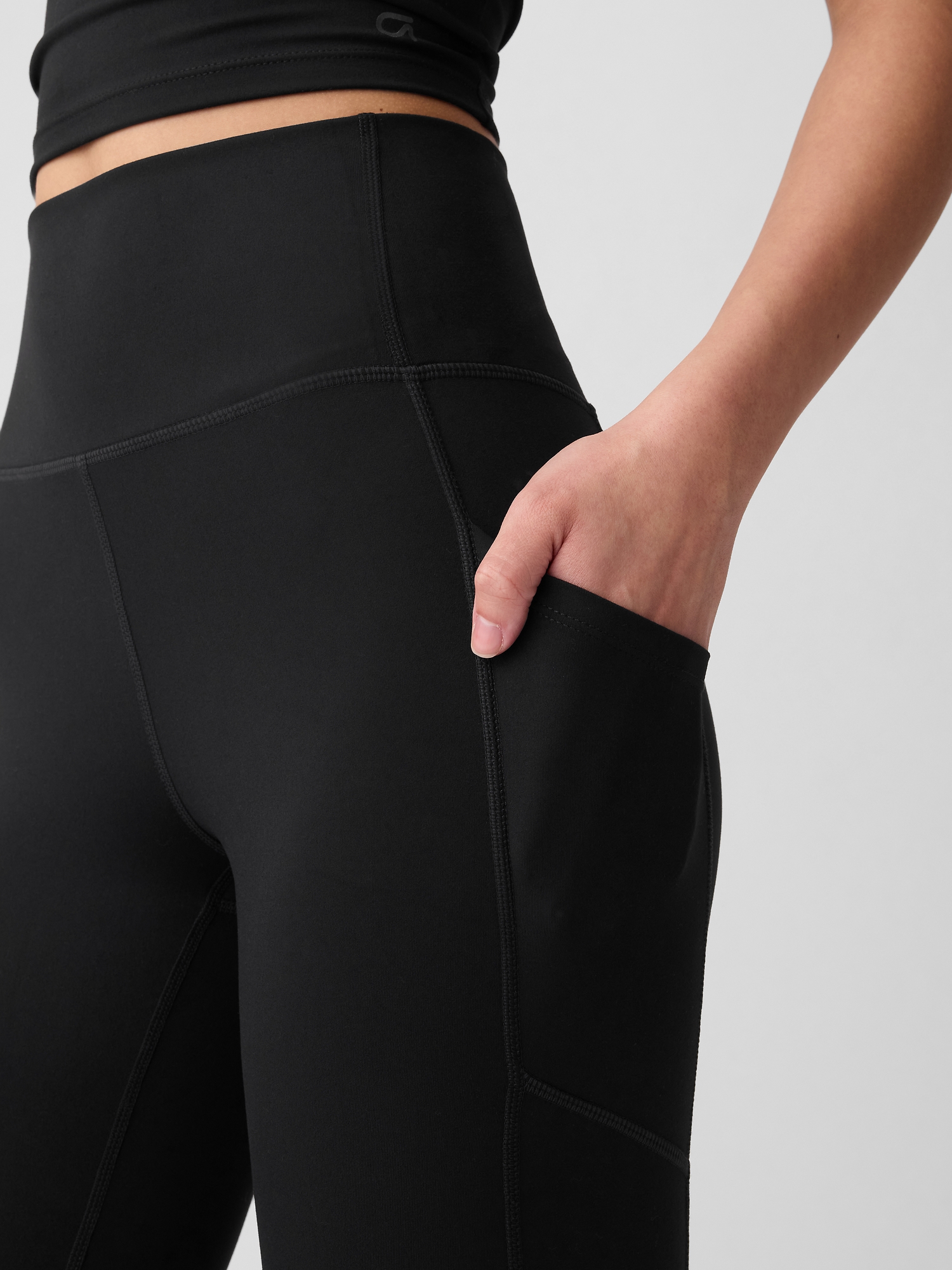 GapFit Sky High Studio Pocket Leggings | Gap Factory