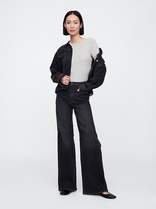 Image number 3 showing, Ribbed Crewneck T-Shirt