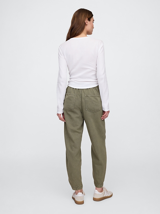 Image number 4 showing, Mid Rise Pull-On Soft Barrel Jeans