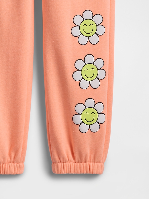 Image number 3 showing, Kids Relaxed Gap Logo Joggers