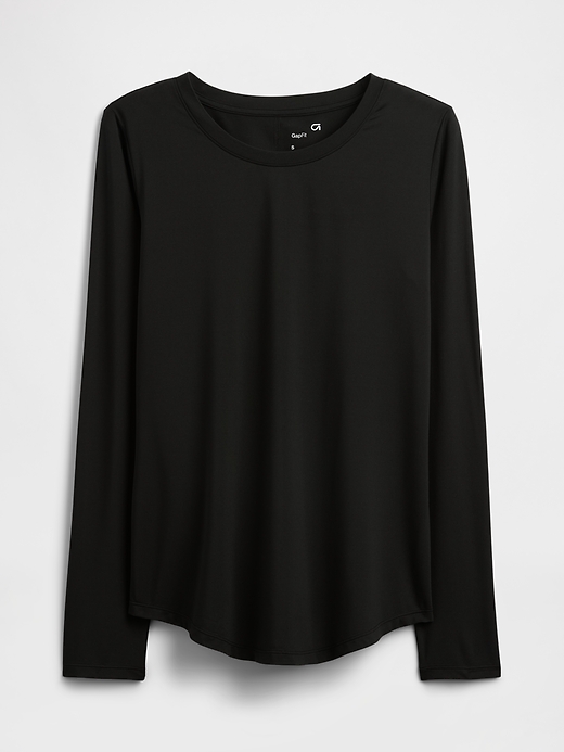 GapFit Brushed Jersey Curved-Hem T-Shirt | Gap Factory