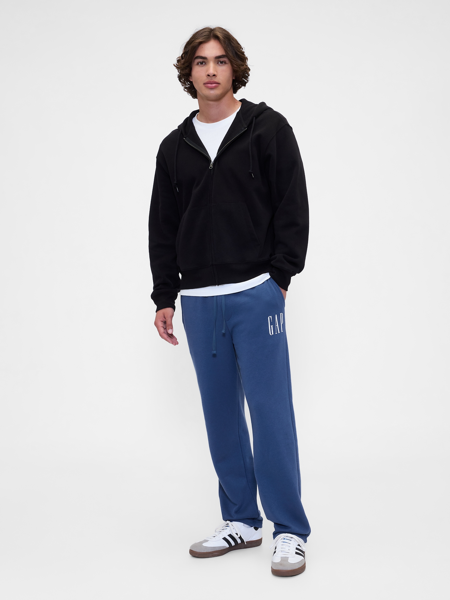 Gap Logo Straight-Leg Sweatpants | Gap Factory