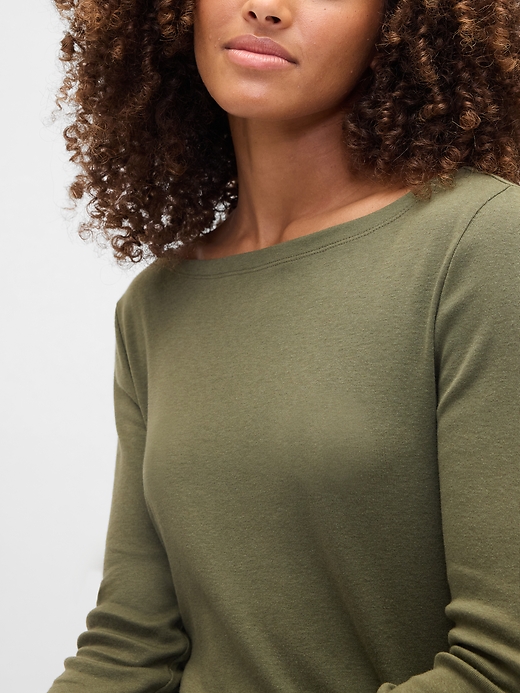 Image number 4 showing, Modern Ribbed Boatneck T-Shirt