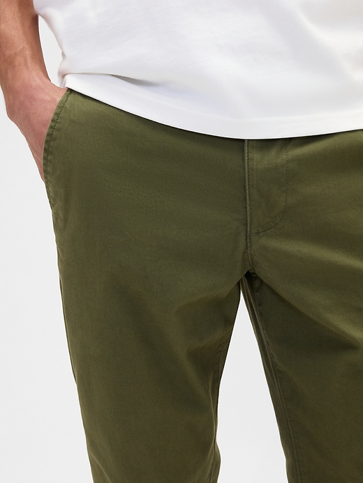 Image number 5 showing, GapFlex Essential Khakis in Slim Fit