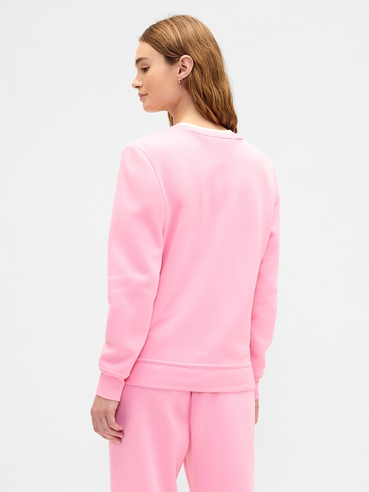 Image number 2 showing, Relaxed Gap Logo Sweatshirt