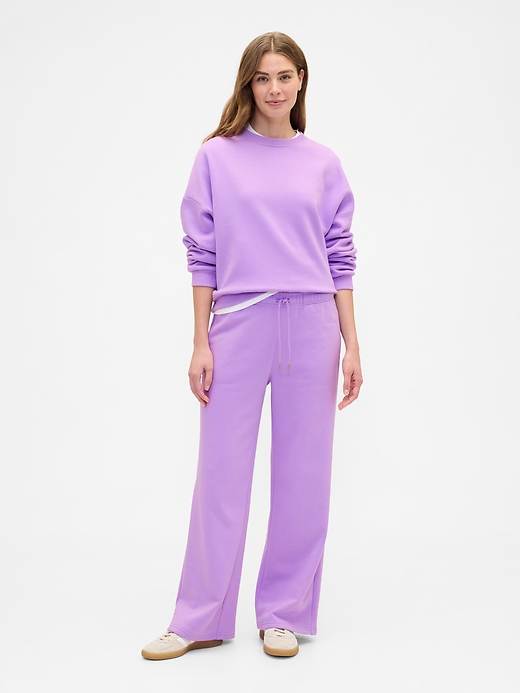 Image number 3 showing, Relaxed Wedge Crewneck Sweatshirt