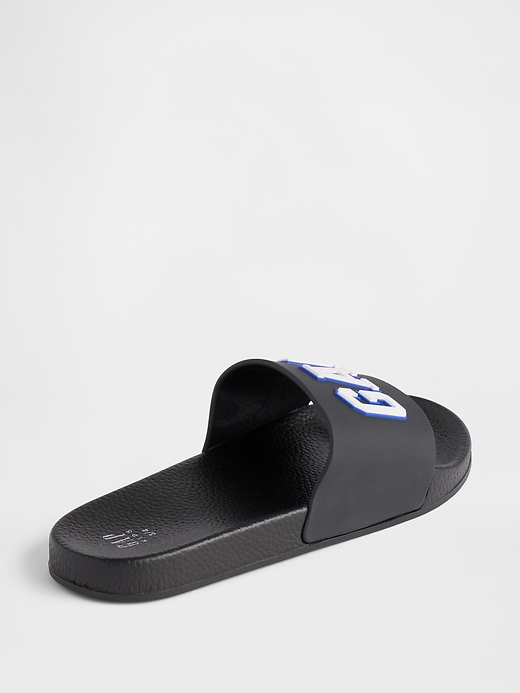Image number 4 showing, Kids Gap Logo Slides