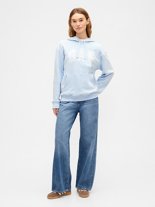 Image number 3 showing, Relaxed Gap Logo Hoodie