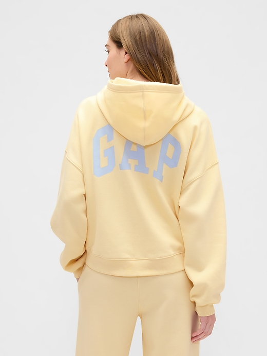 Image number 2 showing, Relaxed Gap Mini-Logo Cropped Hoodie