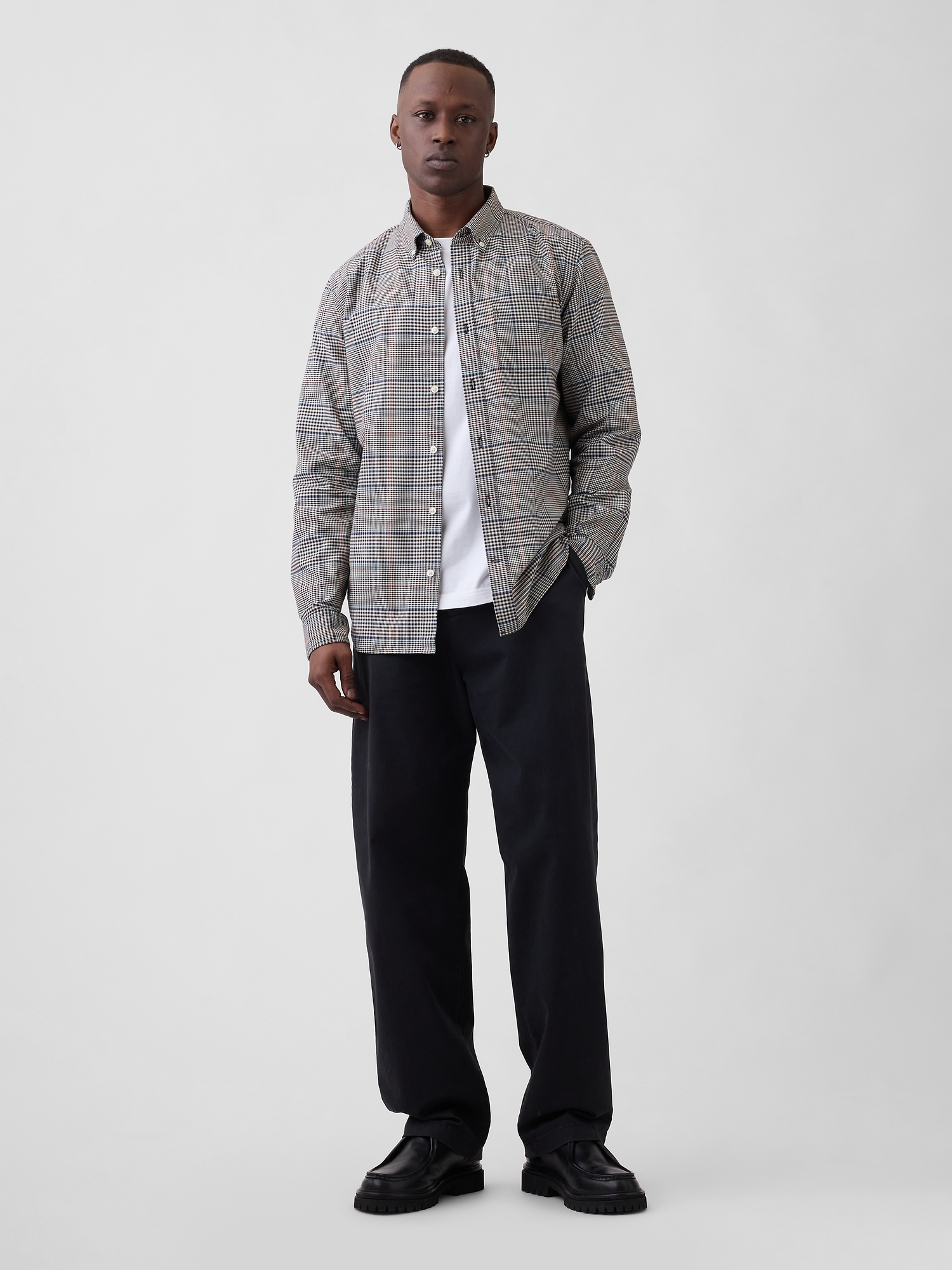 Oxford Shirt in Standard Fit | Gap Factory