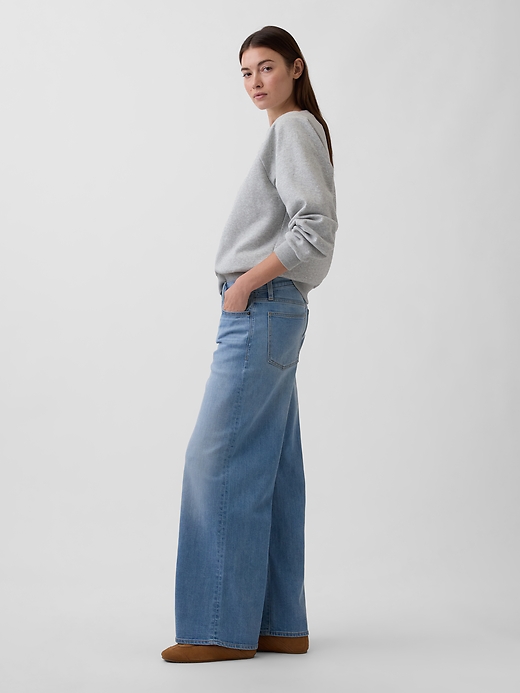 Image number 3 showing, Mid Rise Wide-Leg Jeans