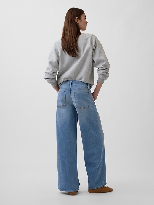 Image number 4 showing, Mid Rise Wide-Leg Jeans