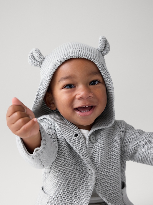 L'image numéro 2 présente Cardigan ours en point de mousse pour Bébé