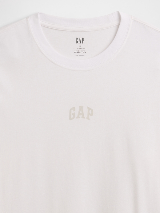 Image number 4 showing, Everyday Soft Relaxed Gap Mini-Logo T-Shirt