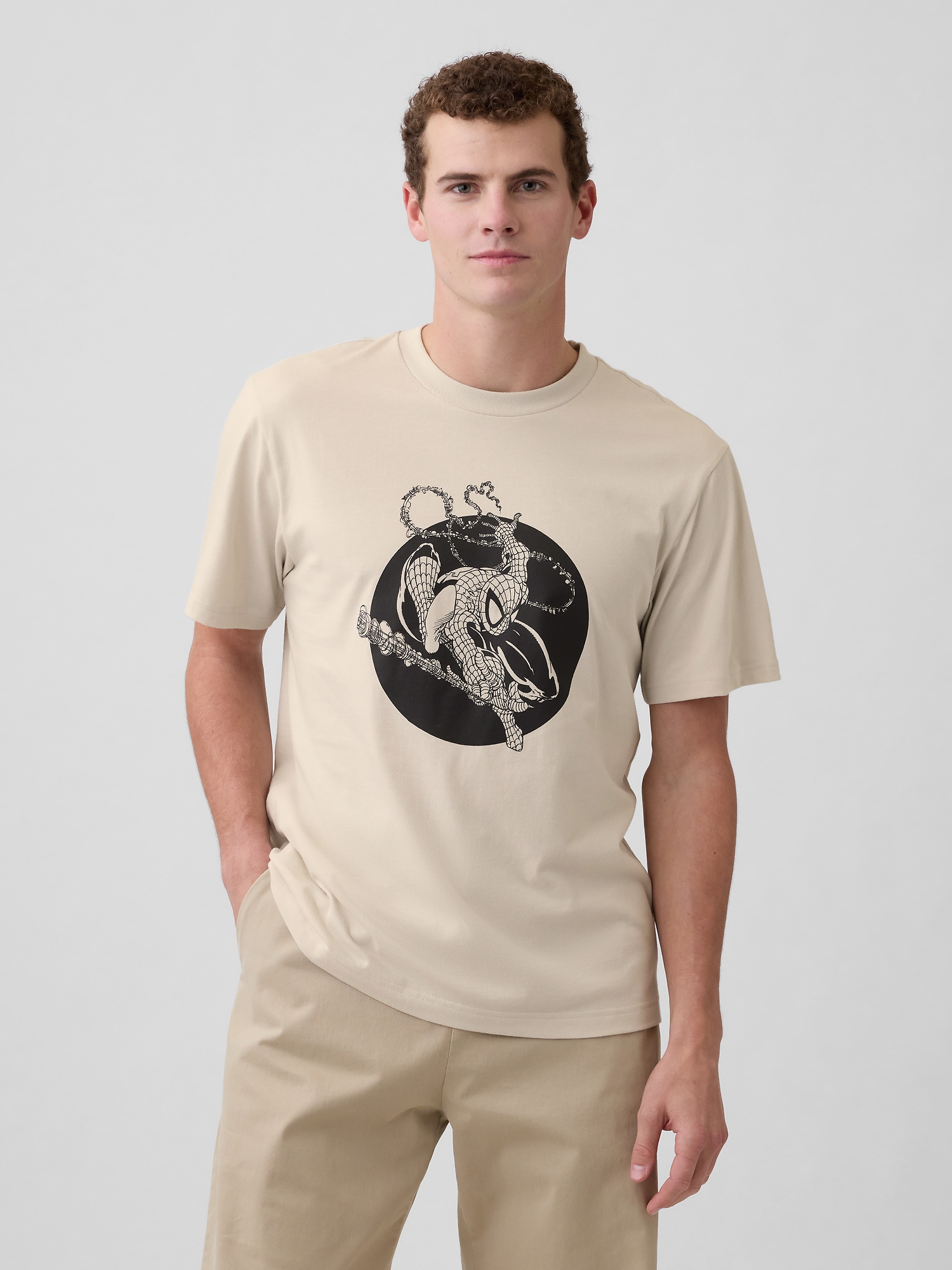 Marvel Everyday Soft Relaxed Graphic T-Shirt | Gap Factory