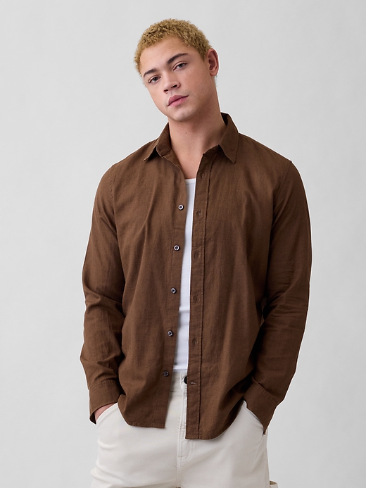 L'image numéro 1 présente Chemise coupe standard en mélange de lin