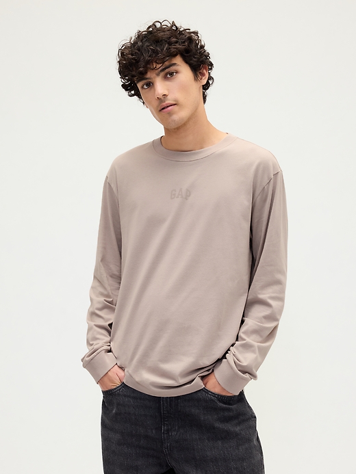 Image number 1 showing, Everyday Soft Relaxed Gap Mini-Logo T-Shirt