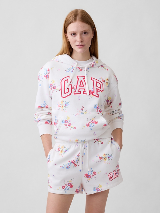 Image number 1 showing, Relaxed Gap Logo Hoodie