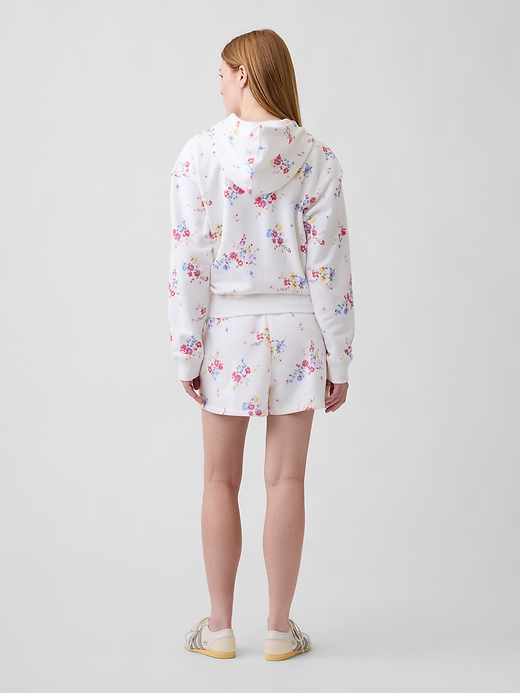 Image number 2 showing, Gap Logo Shorts