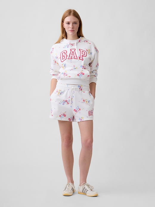 Image number 1 showing, Gap Logo Shorts