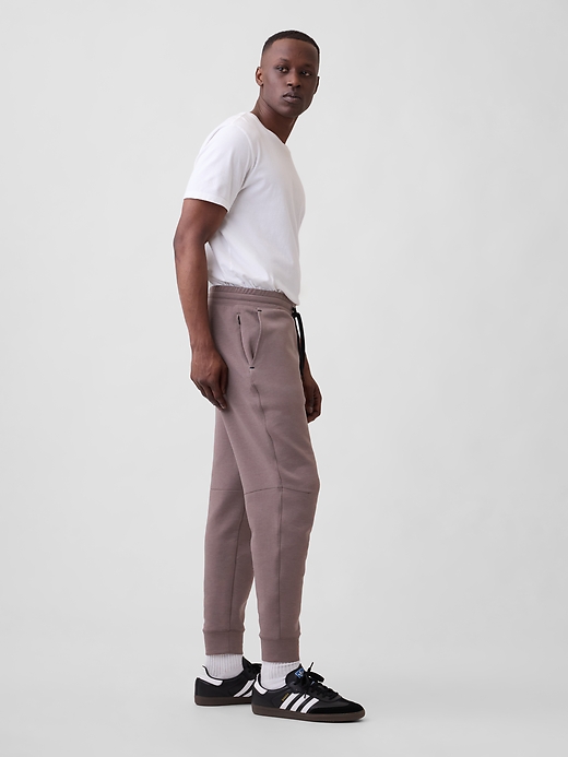 Image number 4 showing, GapFit Performance Joggers
