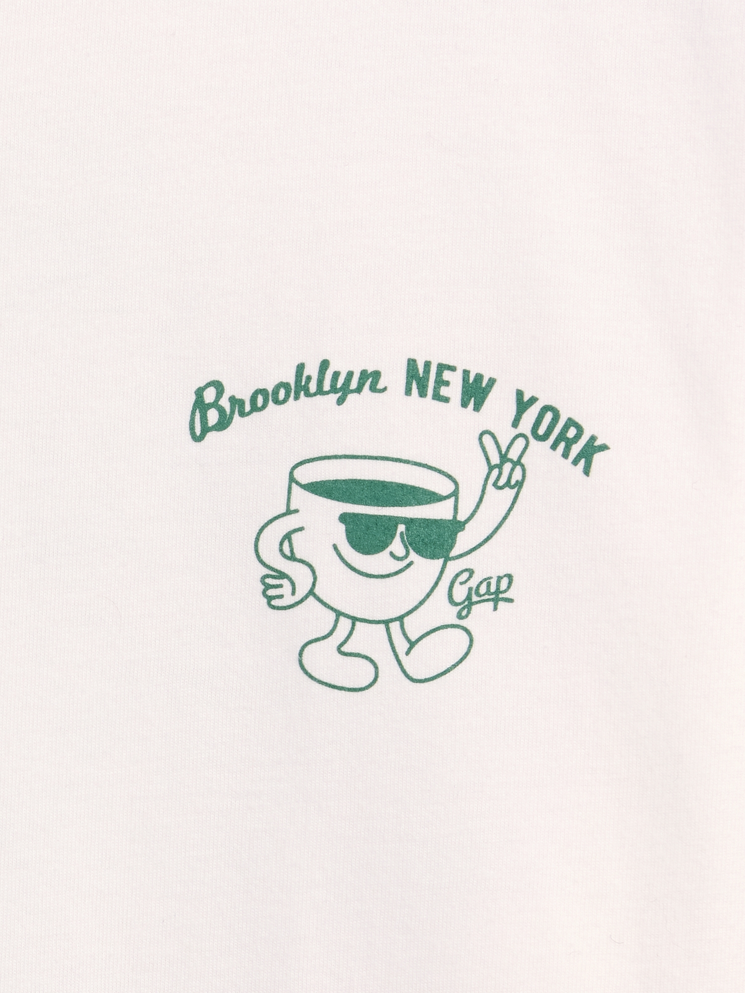 Everyday Soft Relaxed Graphic T-Shirt | Gap Factory