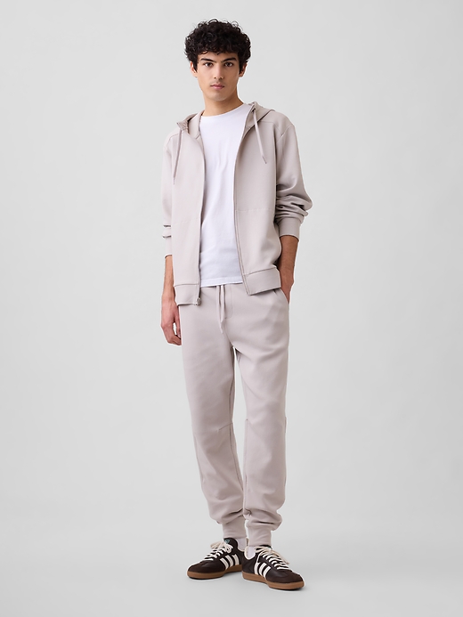 Image number 1 showing, GapFit Performance Joggers