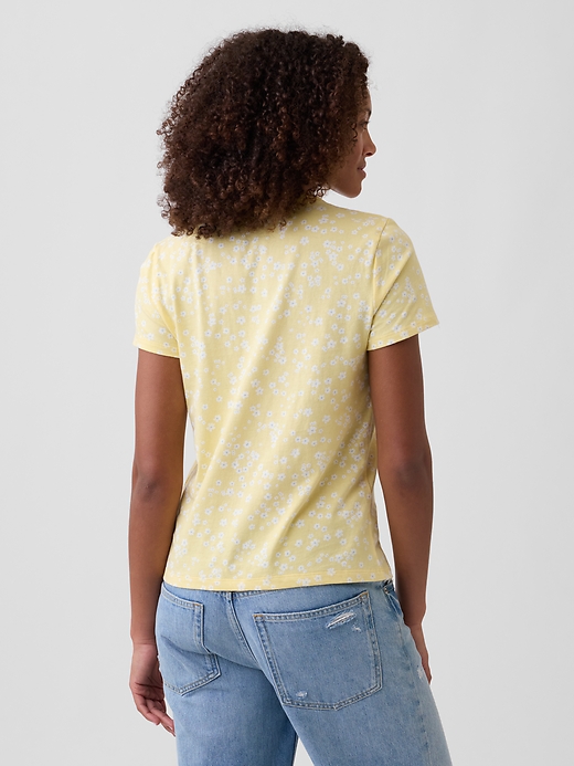 Image number 2 showing, Favorite Print V-Neck T-Shirt