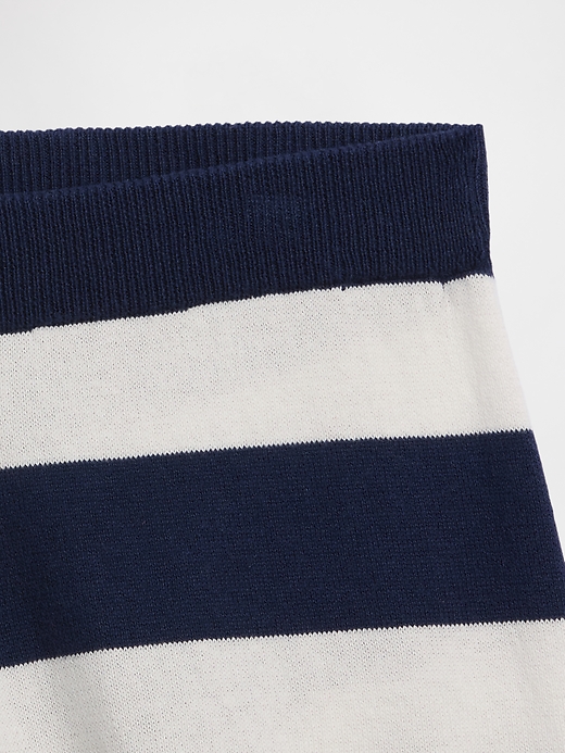 Image number 3 showing, Kids Pull-On Relaxed Sweater Shorts