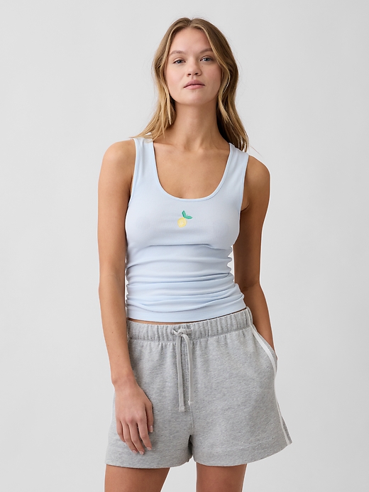 L'image numéro 1 présente Camisole côtelée à logo Gap
