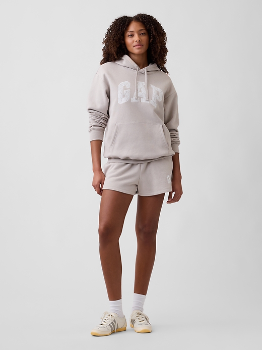 Image number 3 showing, Relaxed Gap Logo Hoodie