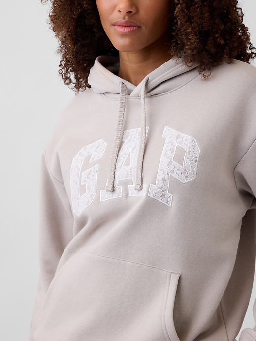 Image number 4 showing, Relaxed Gap Logo Hoodie