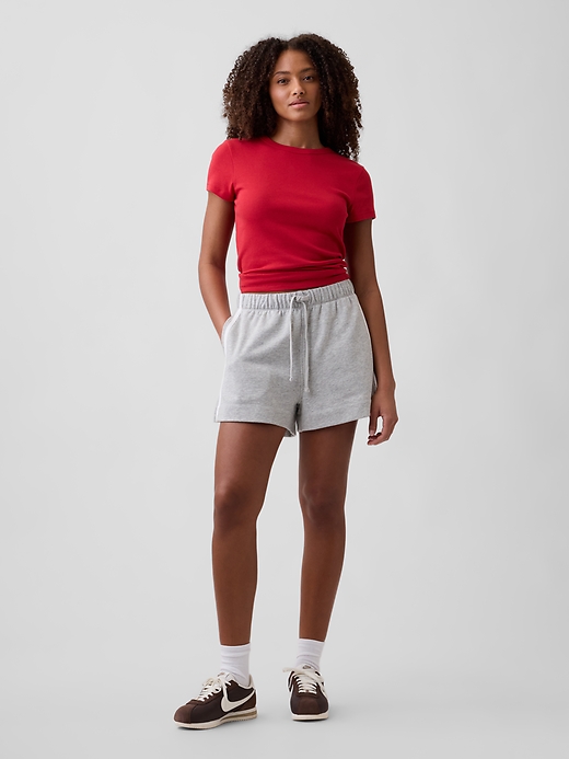 L'image numéro 3 présente T-shirt côtelé moderne à bords contrastants