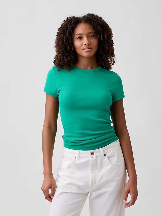 L'image numéro 1 présente T-shirt côtelé moderne à bords contrastants