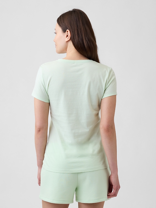 Image number 2 showing, Gap Logo T-Shirt