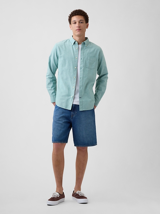 Image number 3 showing, Oxford Shirt in Standard Fit