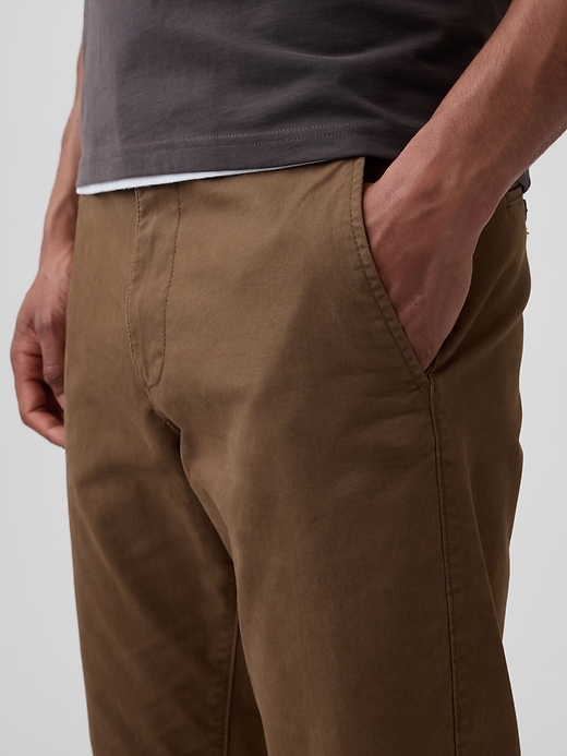 Image number 5 showing, GapFlex Essential Khakis in Straight Fit