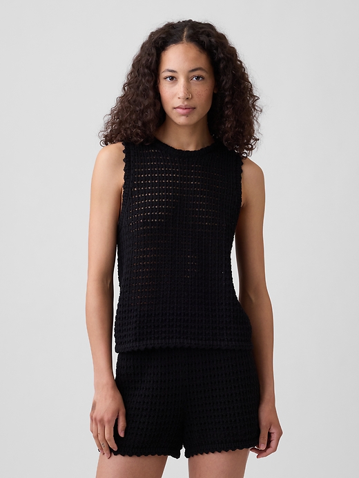 L'image numéro 1 présente Camisole crochetée